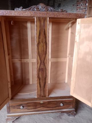 Armario antiguo