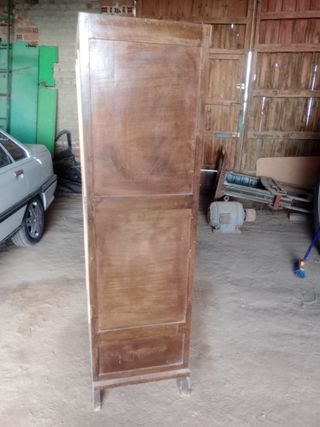 Armario antiguo