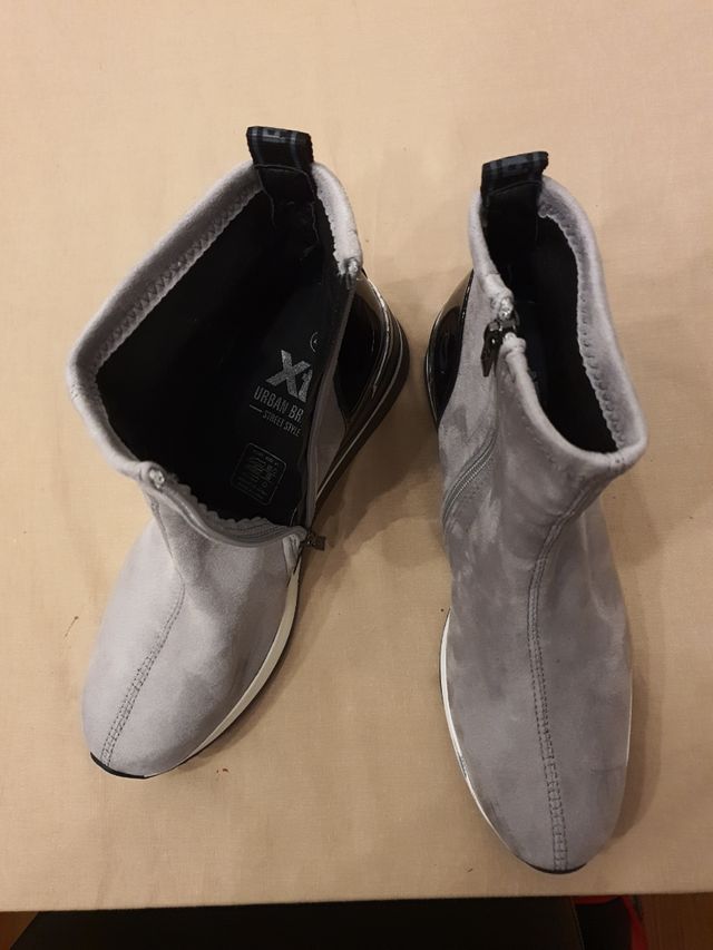 Botin gris  mujer