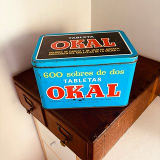 Antigua Caja de Lata Okal Grande Farmacia Vintage