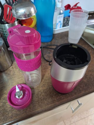 Batidora-licuadora de vaso portátil