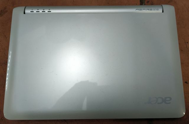 Acer Aspire One ZG5 Atom N270 1,60 GHz Windows XP