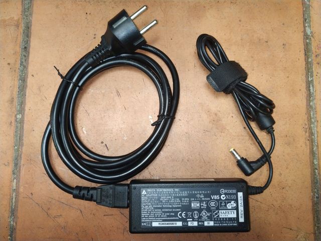 Acer Aspire One ZG5 Atom N270 1,60 GHz Windows XP