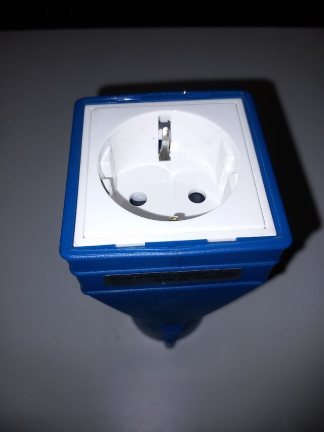 LEGRAND 521 02 ADAPTADOR 400V / 230V 