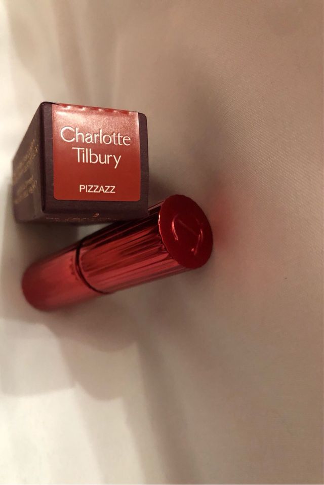 barra de labios labial Charlotte Tilbury nuevo