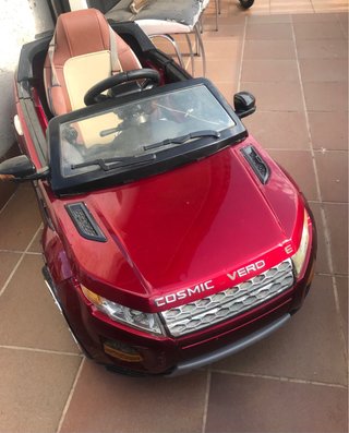 Coche de bateria infantil