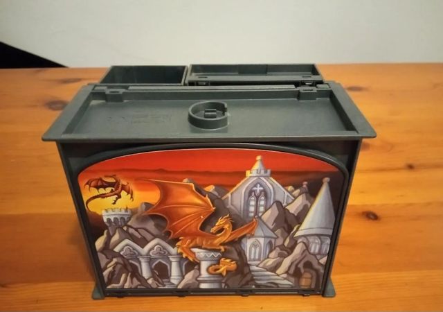 Cofre  guarida del Dragon Playmobil 5420