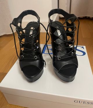 Sandalia Guess 36