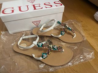 Sandalia Guess 36