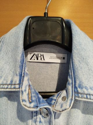 Cazadora oversize Zara