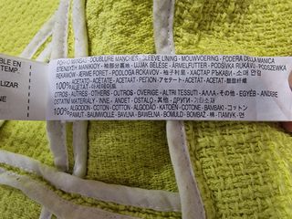 Chaqueta Zara amarillo fluor talla XS