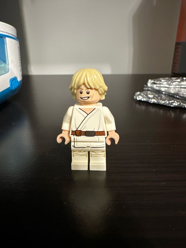 LEGO Luke Skywalker Minifigure