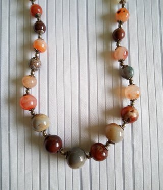 COLLAR LARGO DE PIEDRAS NATURALES-TURQUÍA-VINTAGE