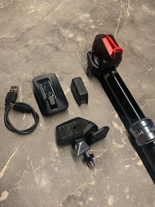 Tija Rockshox Reverb AXS 30.9 - 100 mm + Pulsador