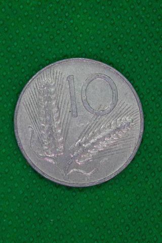 45. 2 Monete Repubblica italiana L10 spiga 1952-75