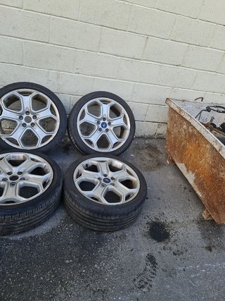Llantas ford st 18 pulgadas 225.40.18