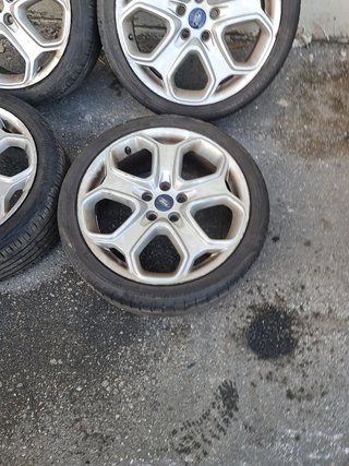 Llantas ford st 18 pulgadas 225.40.18