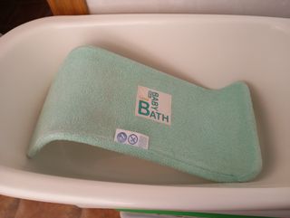 Bañera con adaptador para bebe