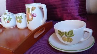 Juego de desayuno con bandeja Fast Barcelona 7 pz