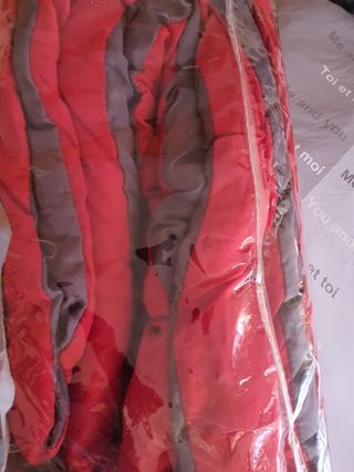 Edredon  gordo rojo/gris