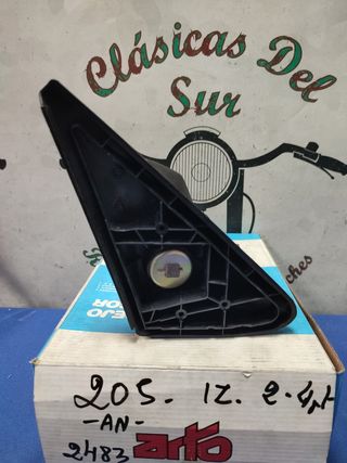 Peugeot 205, espejo izquierdo manual