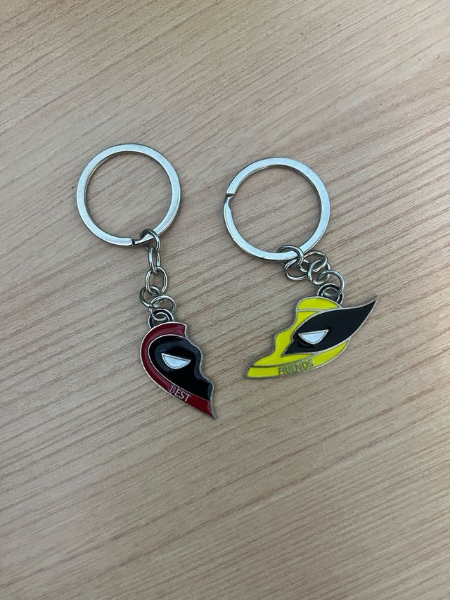 Llaveros deadpool y Lobezno Best Friends