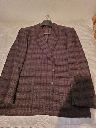 Abiti e giacche firmati