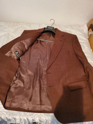 Abiti e giacche firmati