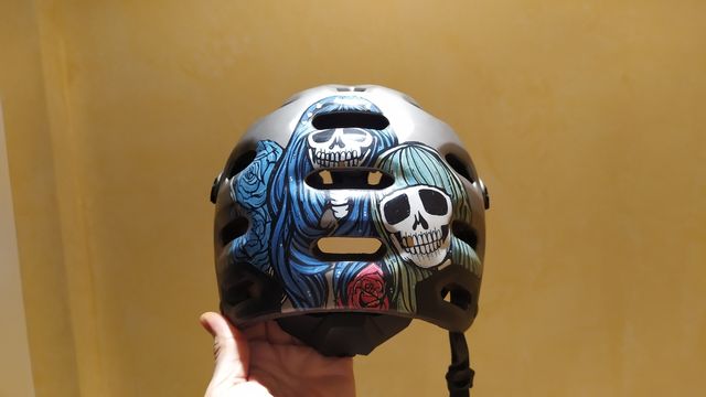 Casco Bell Super talla M