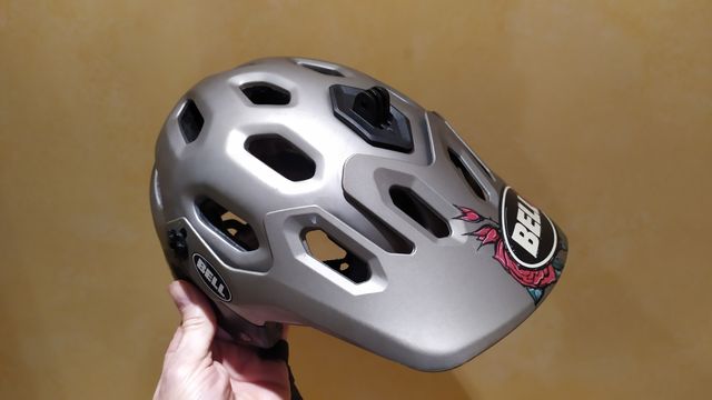 Casco Bell Super talla M