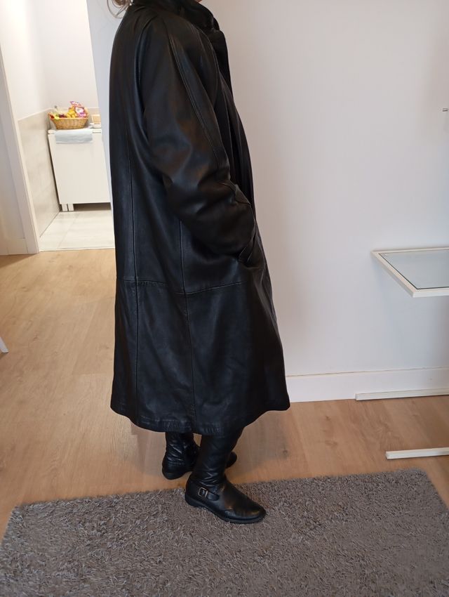 GABARDINA PIEL 🌑 NEGRA