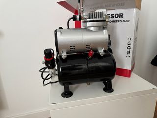 Compresor con calderín y manometro D-80