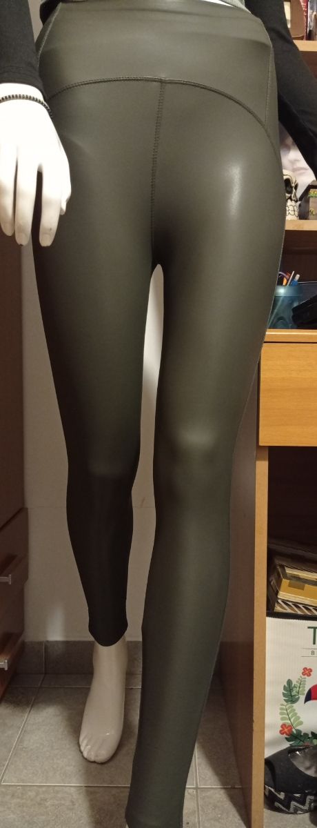 Leggings in ecopelle