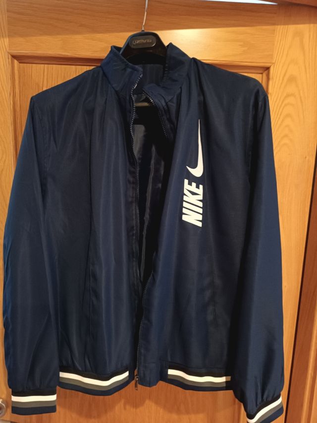 Chaqueta Nike