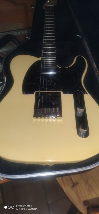Fender Telecaster Deluxe US 2003