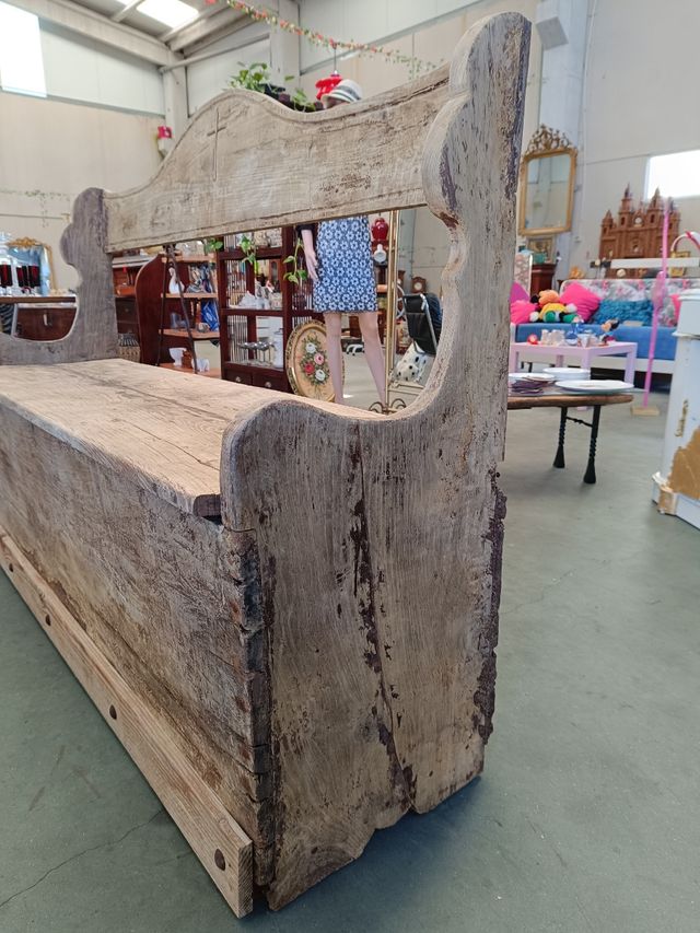 Banco escaño antiguo