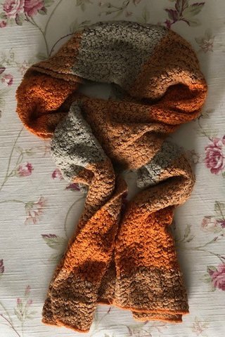 3 bufandas y 2 pañuelos impecables por 15€ todo!!