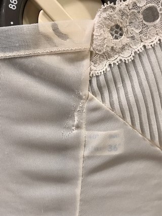 Crop top fatto a mano con sottoveste vintage