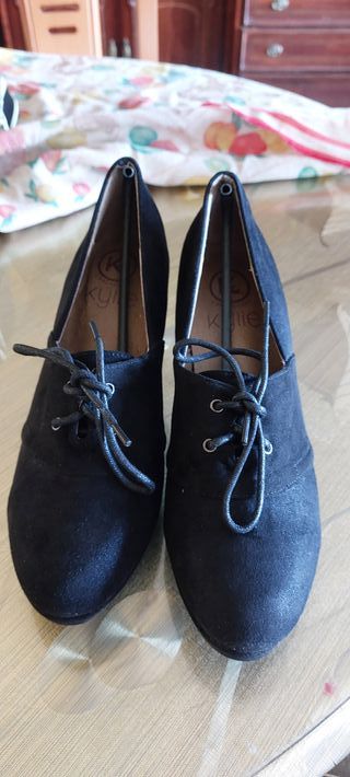 Zapatos marca Kylie