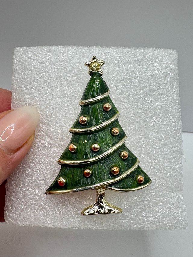 Spilla Natalizia 🎄