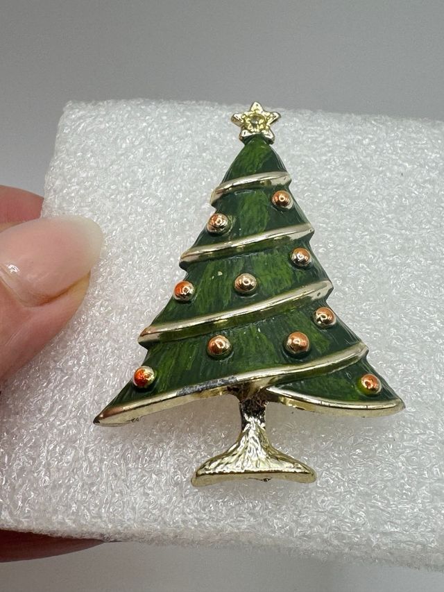 Spilla Natalizia 🎄