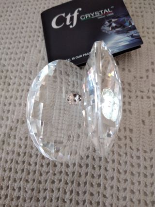 Ostrica con perla in cristallo.