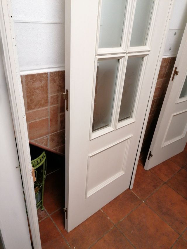 OFERTA SÓLO FIN DE SEMANA Puerta sin picaporte