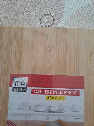 Tagliere in bamboo nuovo