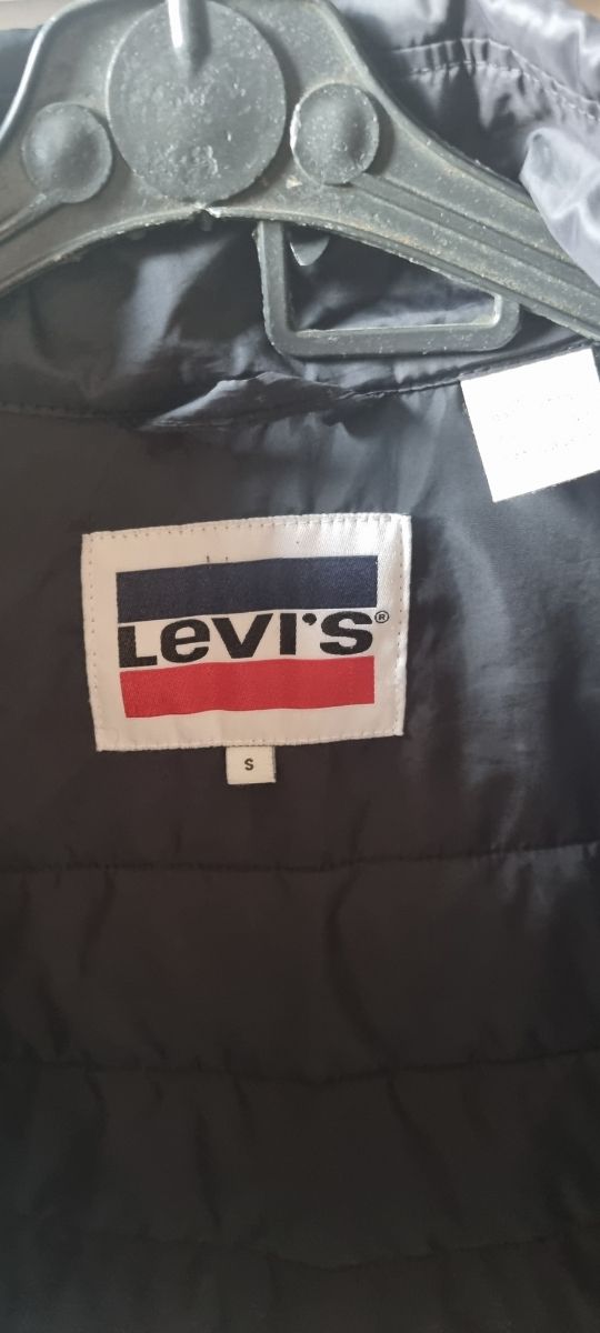 Giubbino Levi's