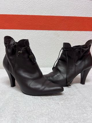 Botin de piel ,
