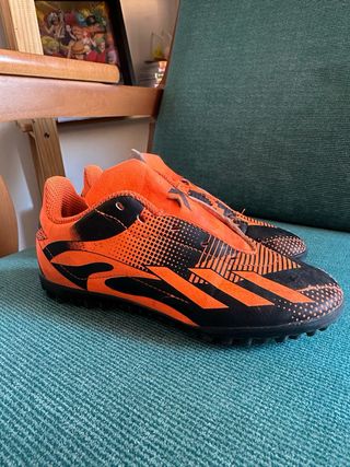 Botines de futbol