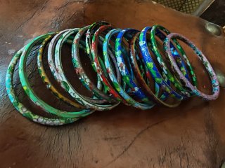 Brazaletes o pulseras cloisoneè