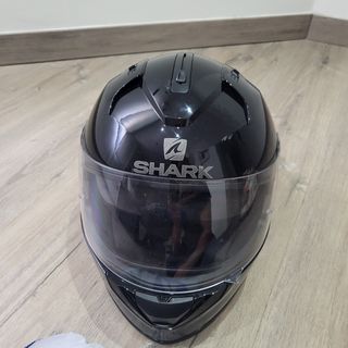 Casco Shark