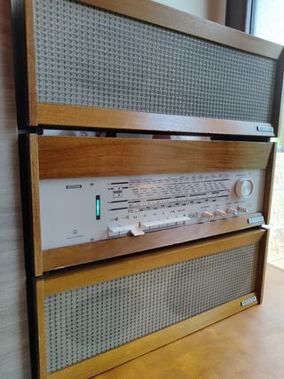 Radio vintage Stereomeister 15